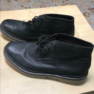 Unworn Clark’s men’s leather boots